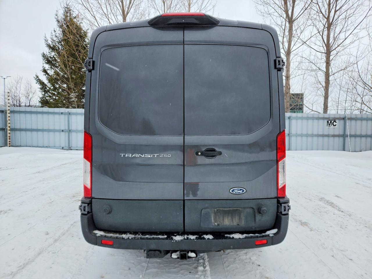 2020 Ford Transit T-250