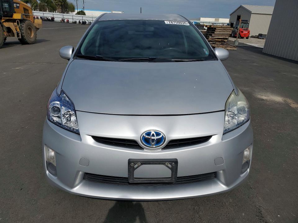 2011 Toyota Prius two