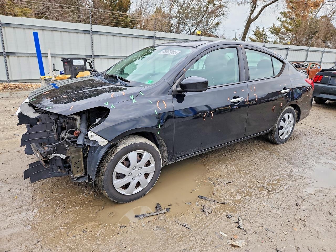 2015 Nissan Versa s