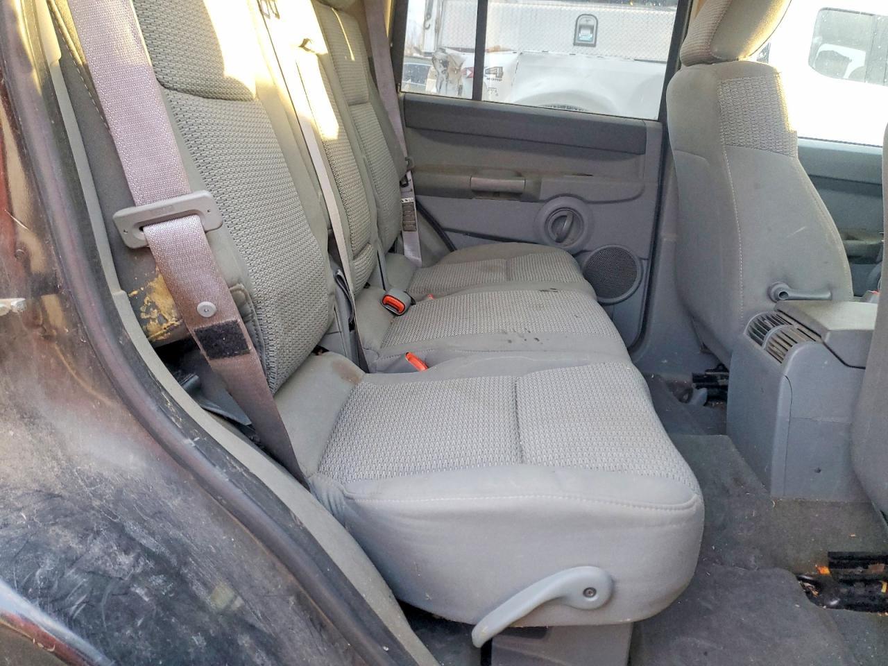2006 Jeep Commander
