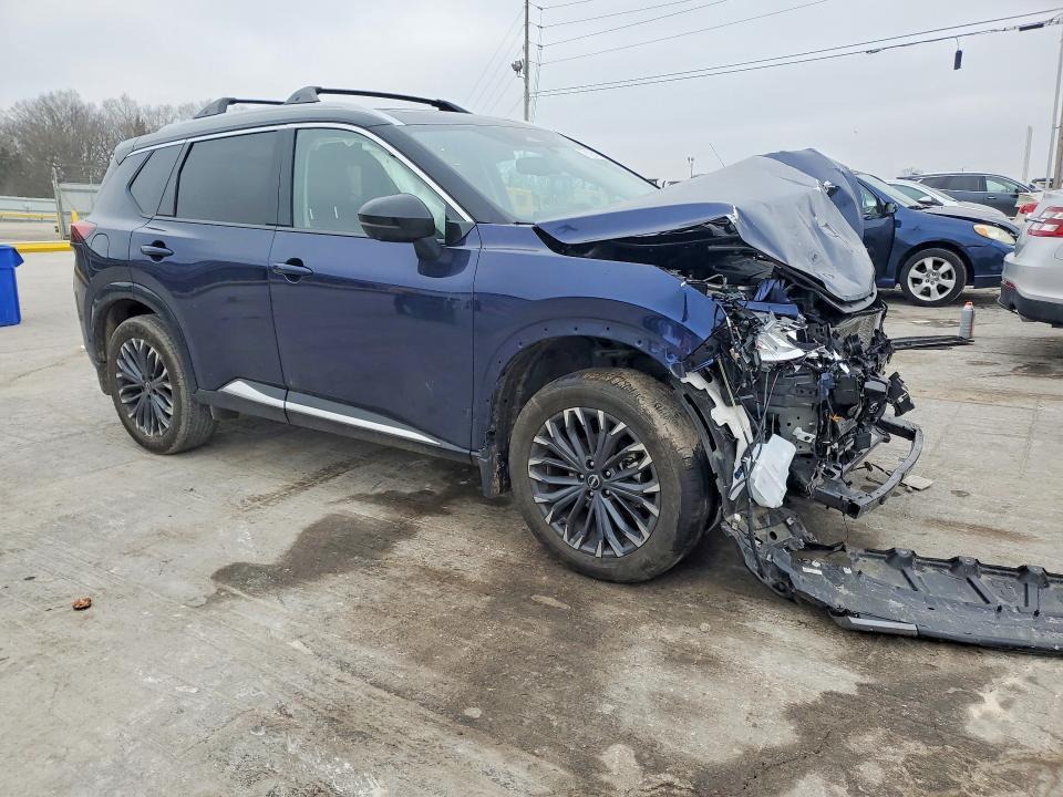 2025 Nissan Rogue Platinum