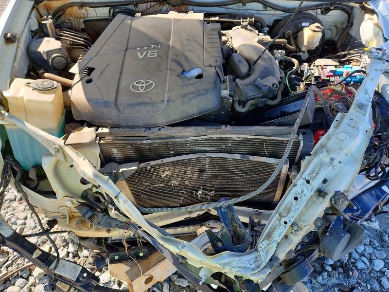 2015 Toyota Tacoma Double cab Prerunner