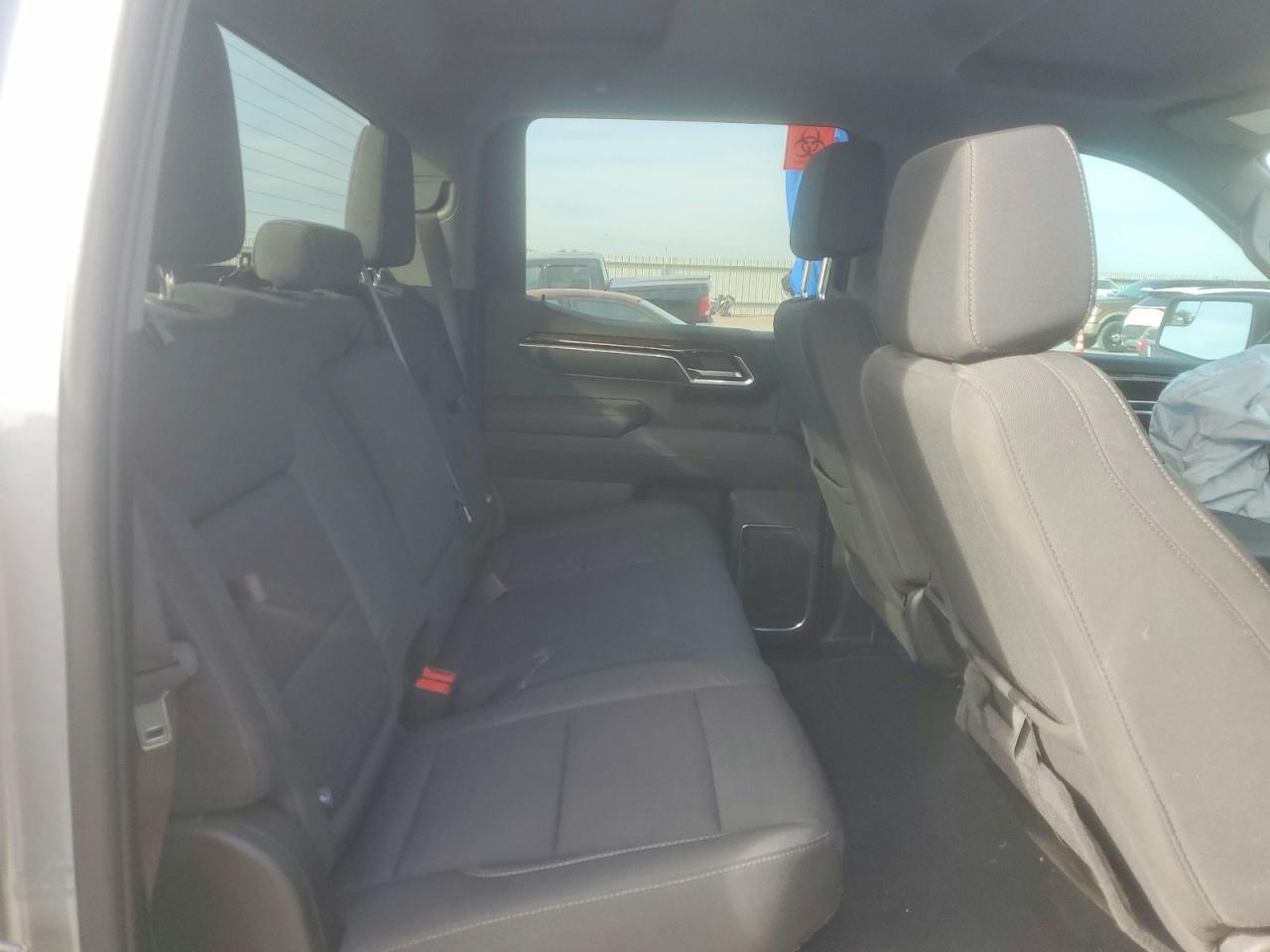2024 GMC Sierra K1500 Elevation