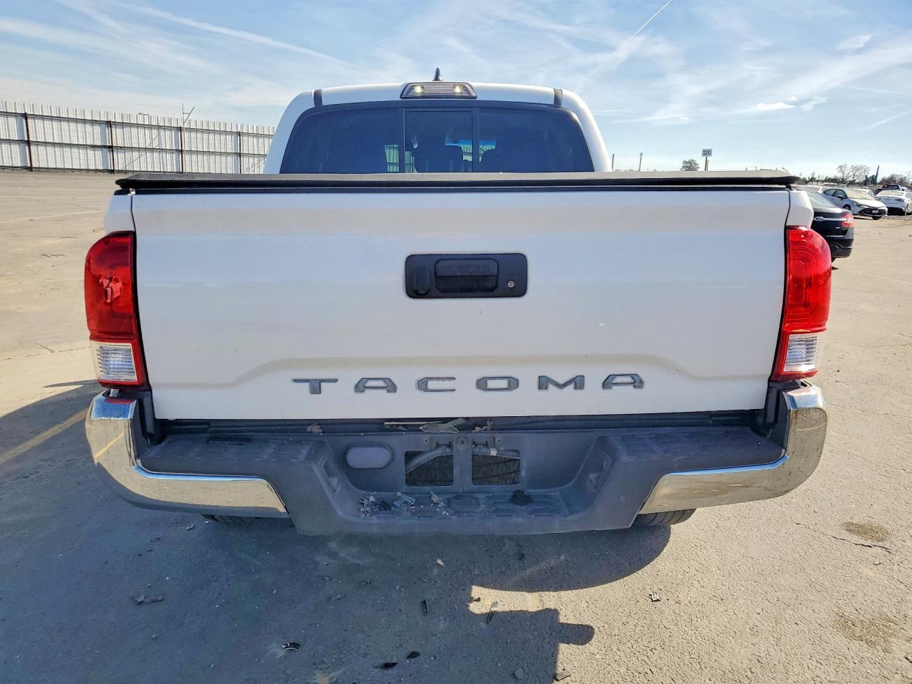 2017 Toyota Tacoma SR5