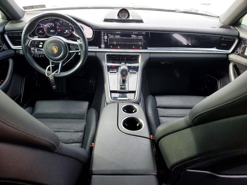 2019 Porsche Panamera Base