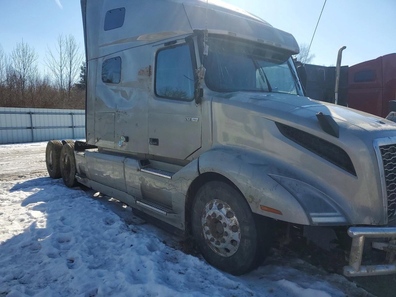 2019 Volvo VNL Semi Truck