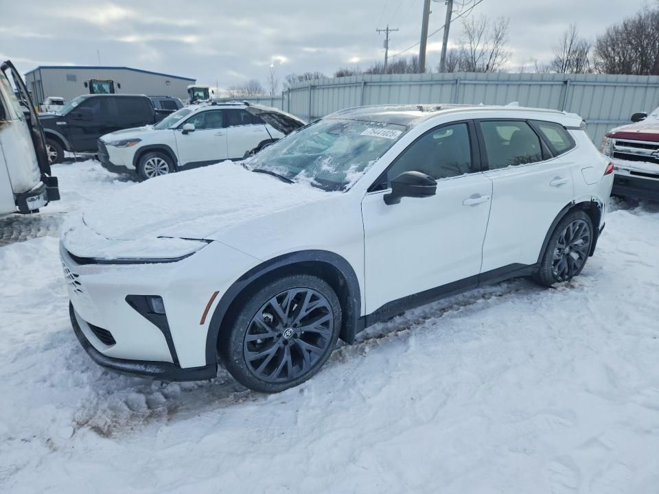 2025 Toyota Crown Signia xle