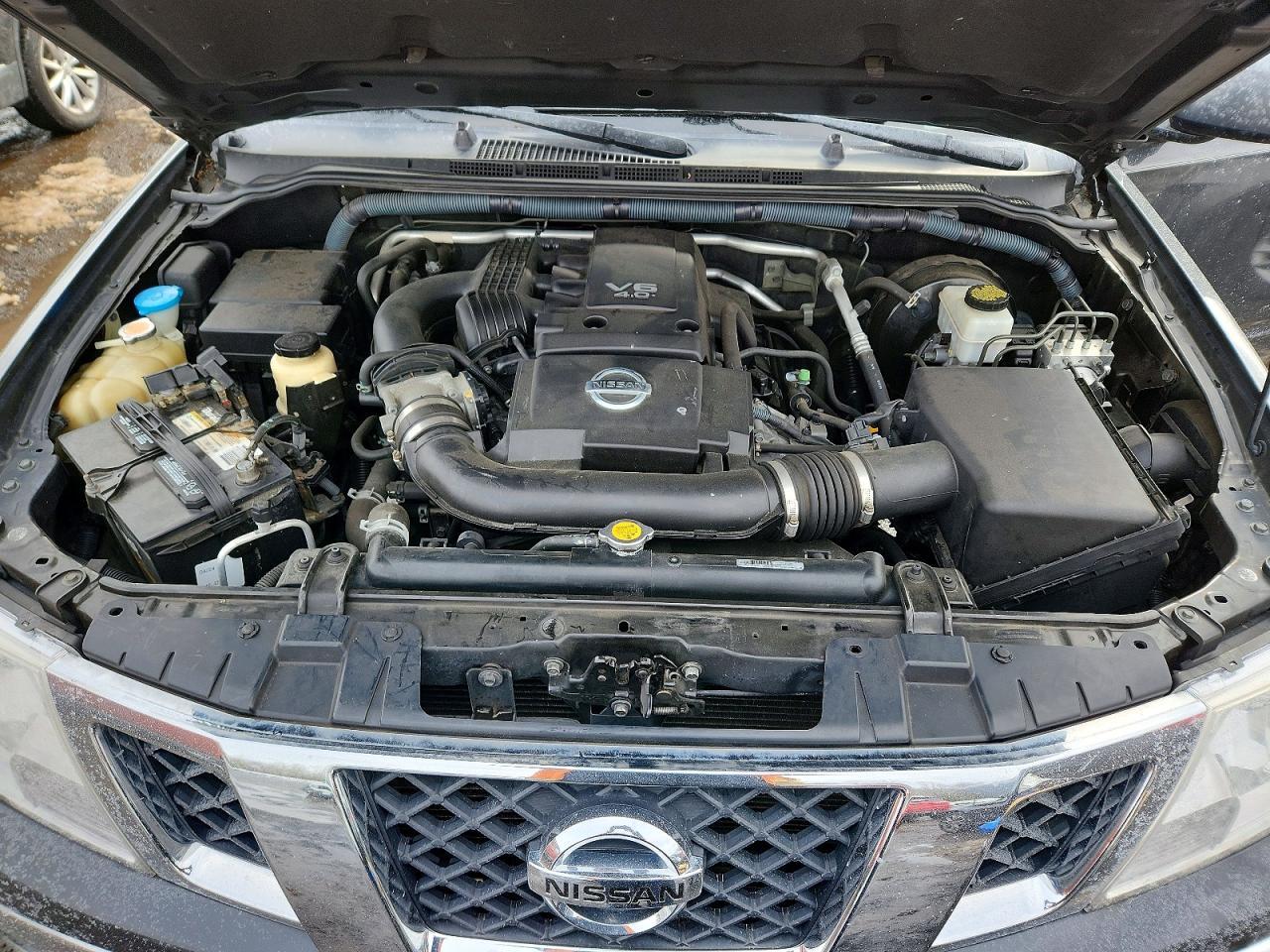 2010 Nissan Frontier Crew cab se
