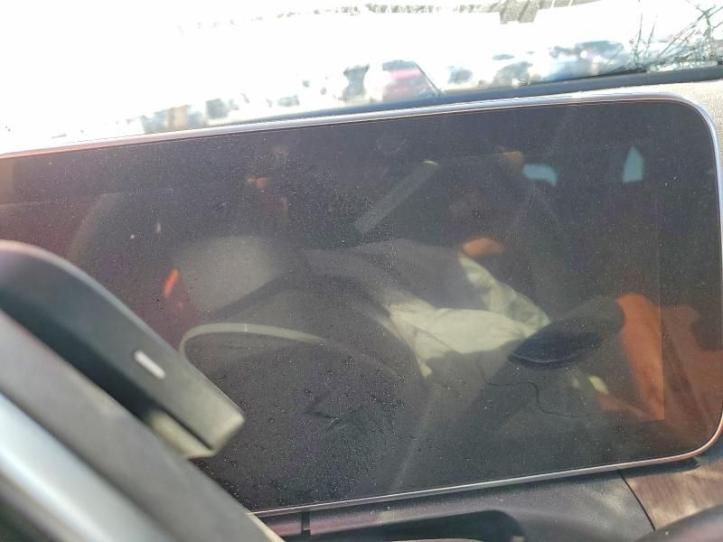 2022 Mercedes-Benz C300