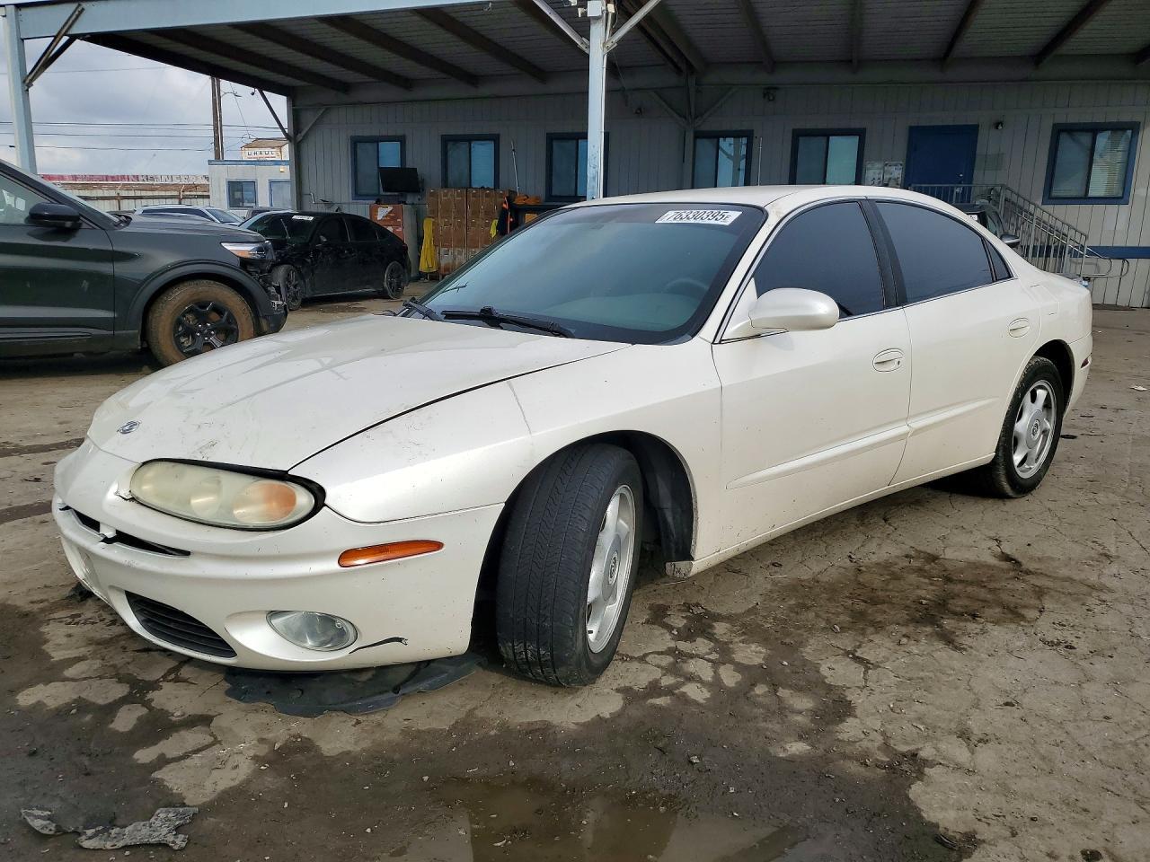 2003 Oldsmobile Aurora 4.0