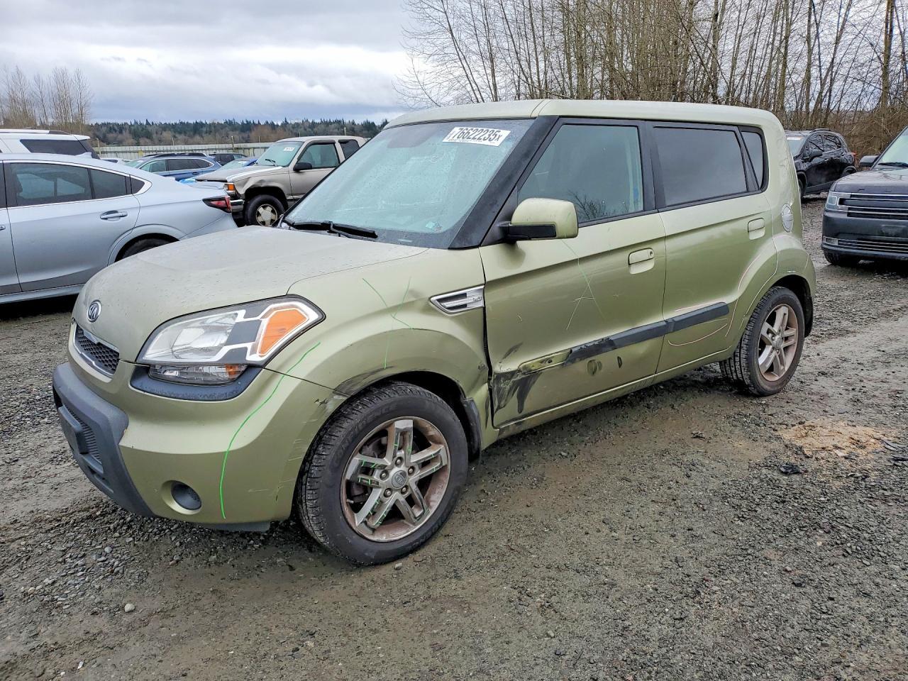 2010 KIA Soul +