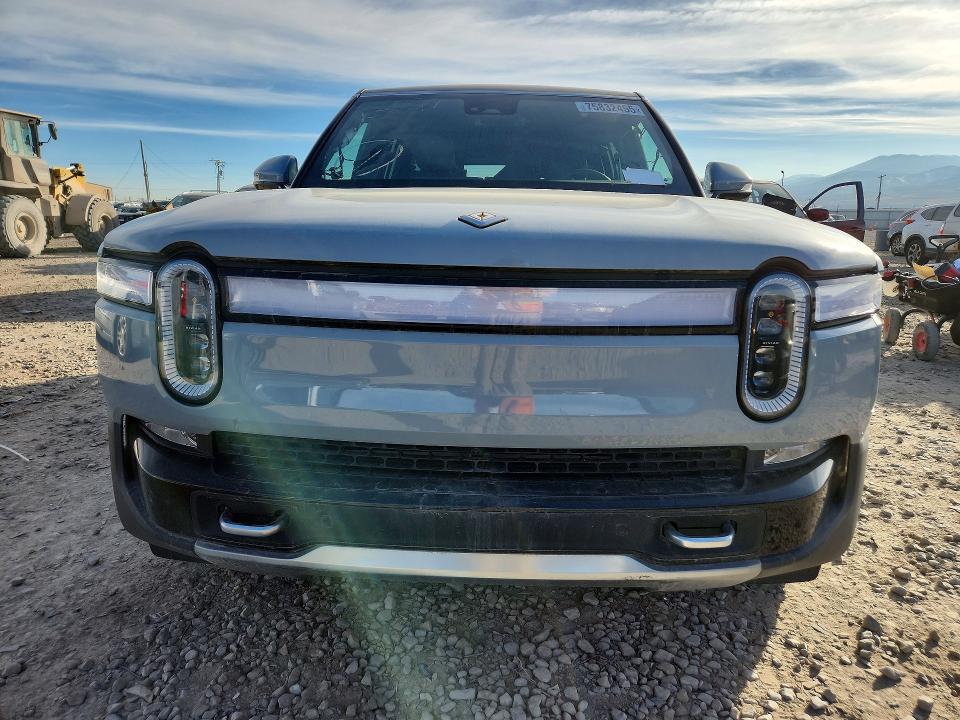 2022 Rivian R1S Launch Edition
