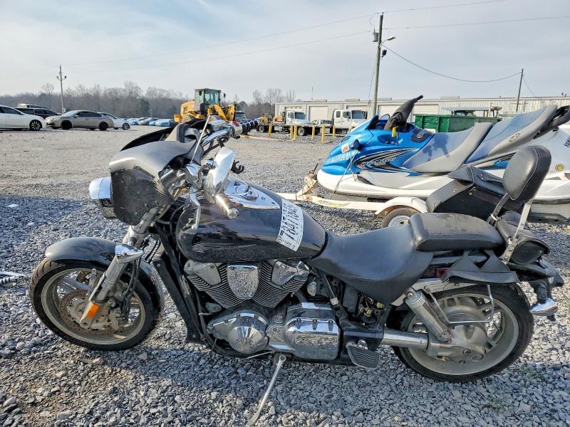 2006 Honda VTX1800 F3