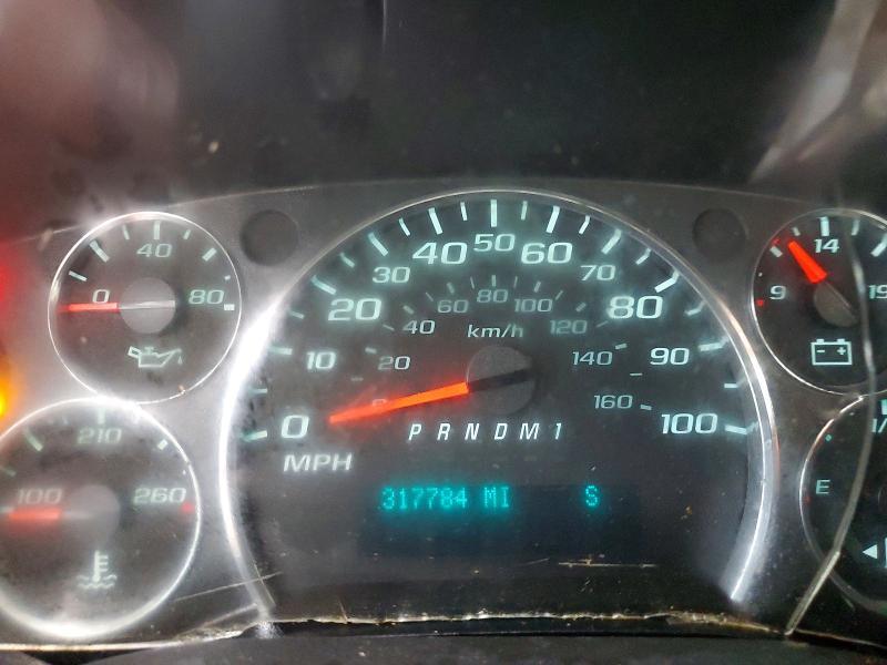 2017 Chevrolet Express G2500 LS