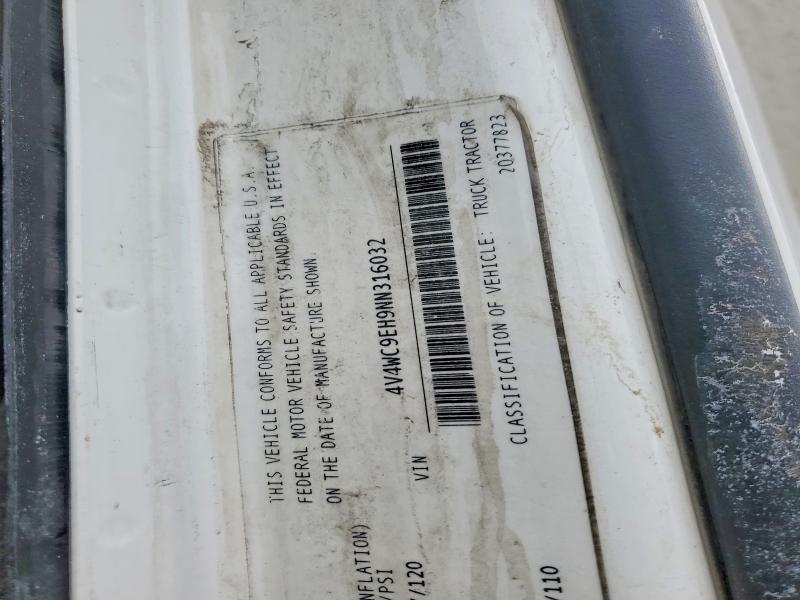 2022 Volvo Vnr Semi Truck