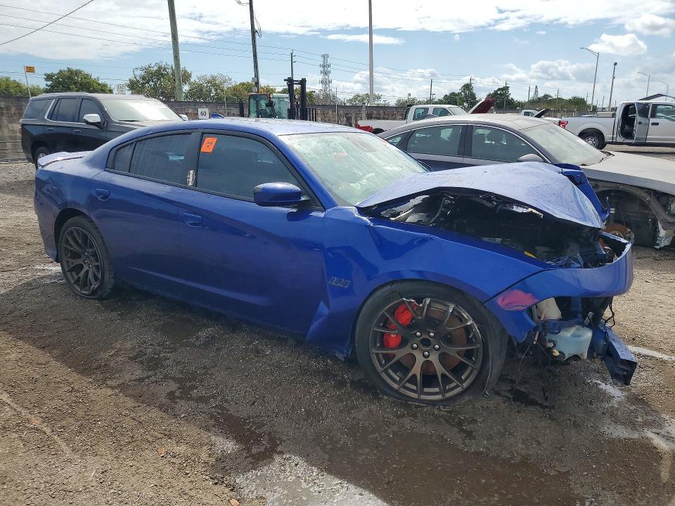 2018 Dodge Charger srt 392