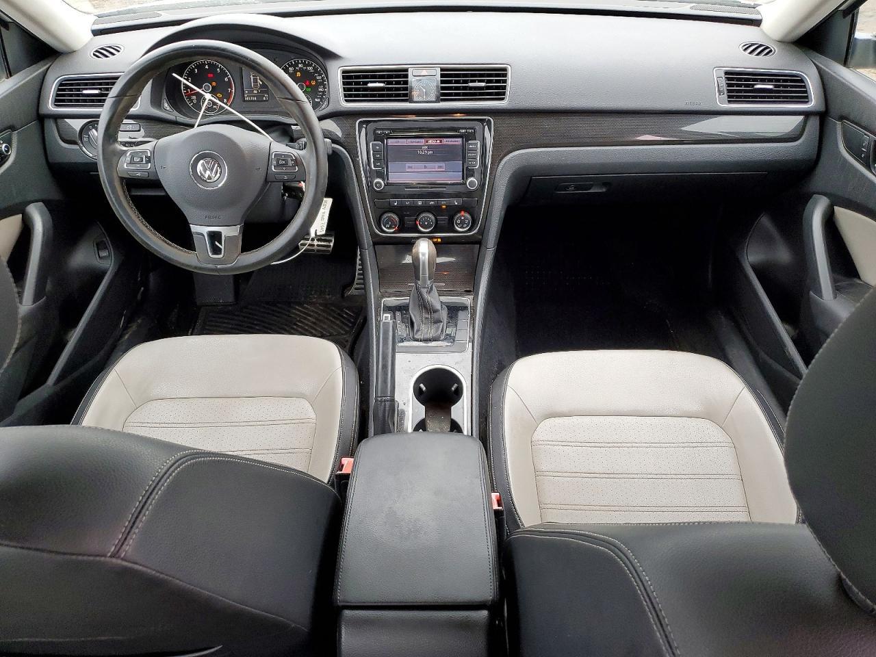 2015 Volkswagen Passat se