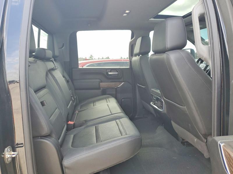 2021 GMC Sierra K2500 Denali