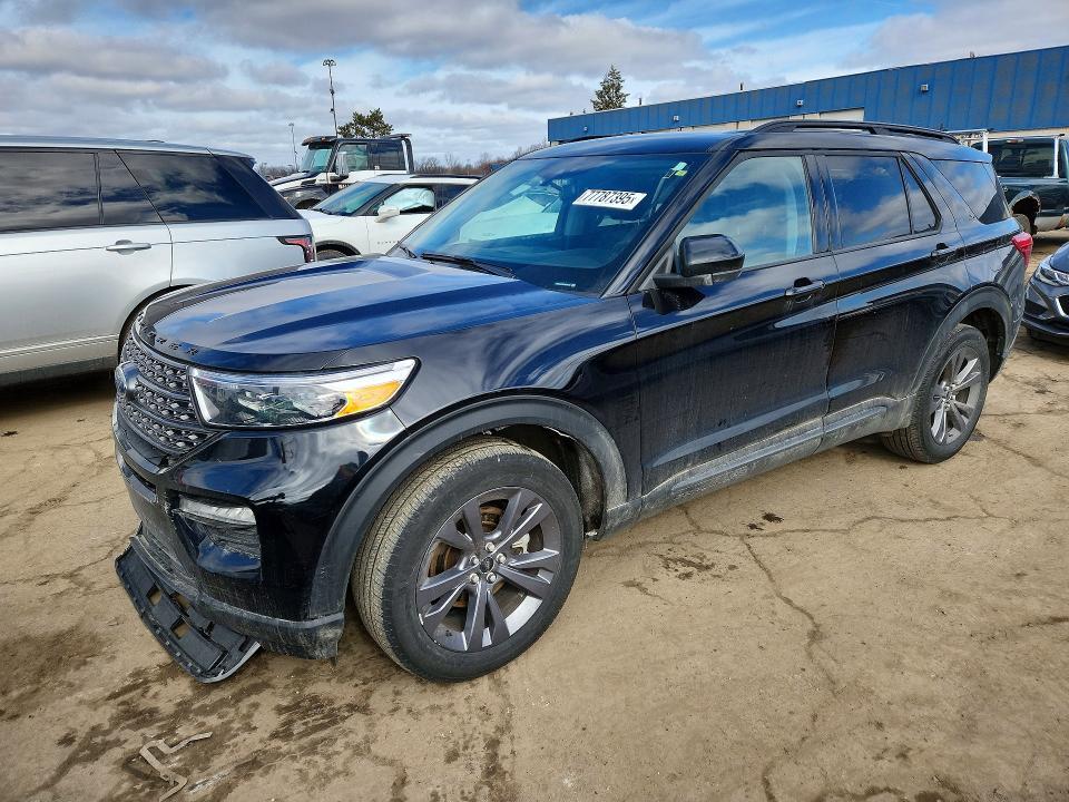 2023 Ford Explorer xlt