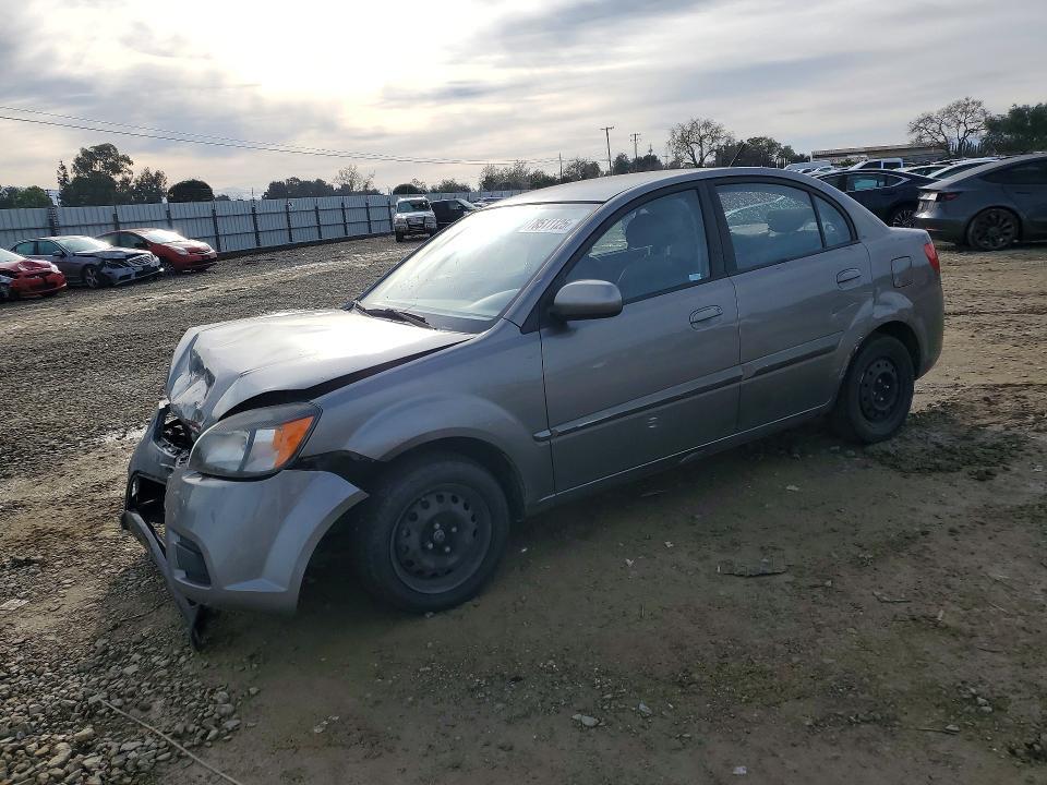2011 KIA Rio lx