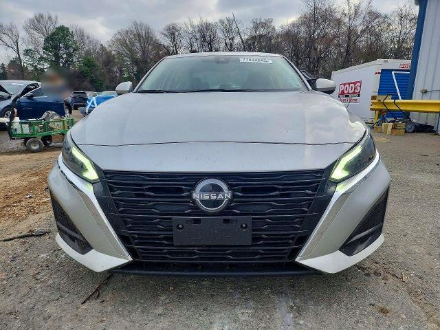 2023 Nissan Altima sv