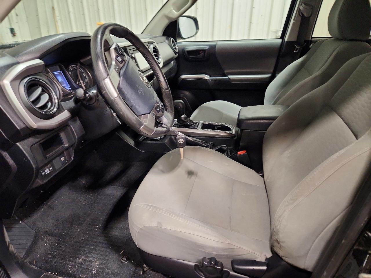 2018 Toyota Tacoma SR5 V6