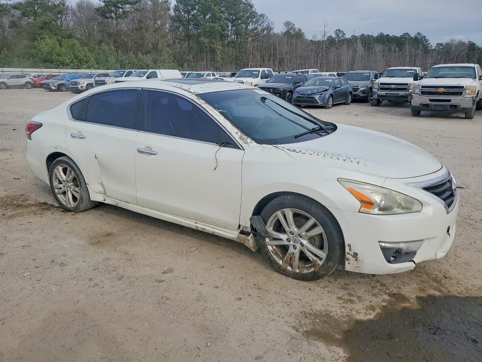 2014 Nissan Altima 3.5 sl