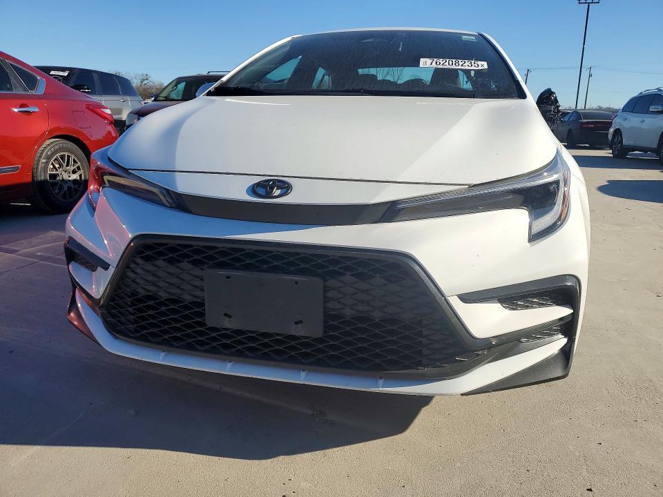 2025 Toyota Corolla se