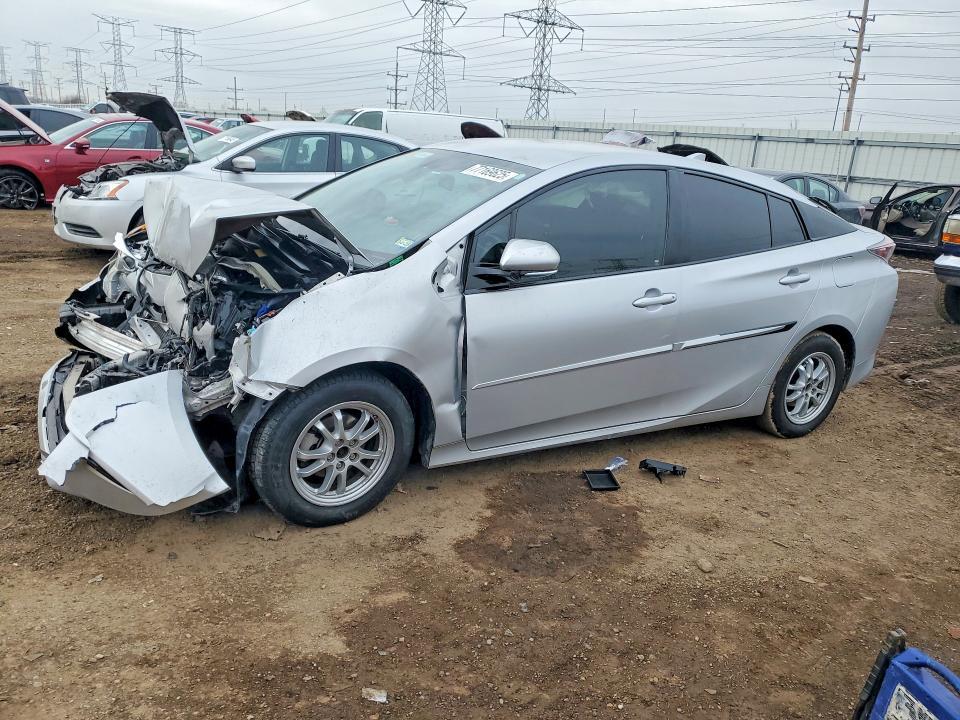 2016 Toyota Prius Three