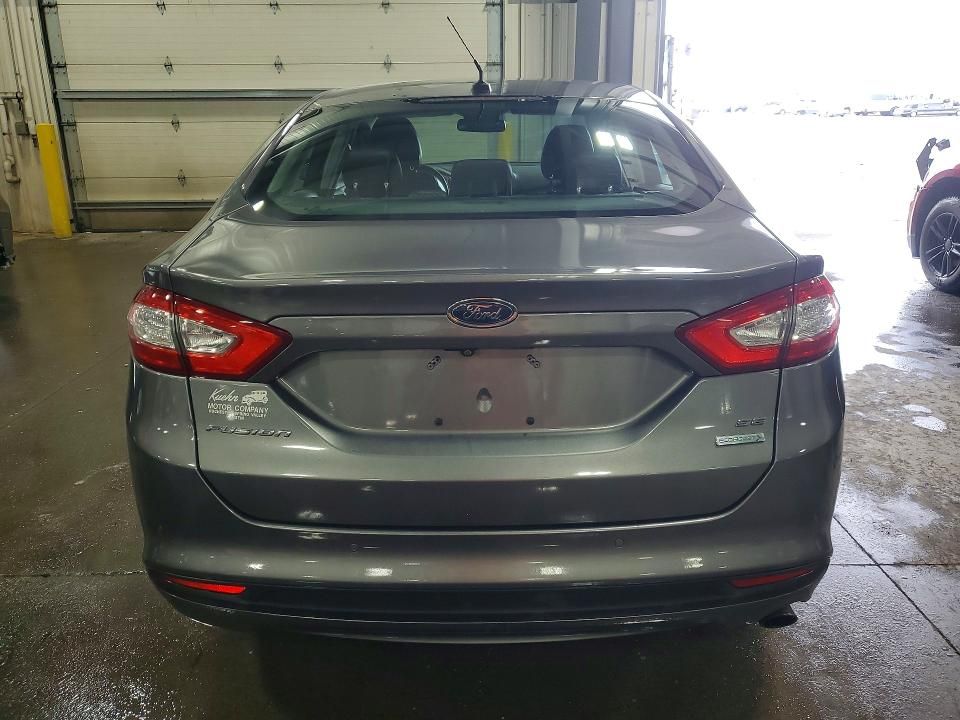 2014 Ford Fusion se