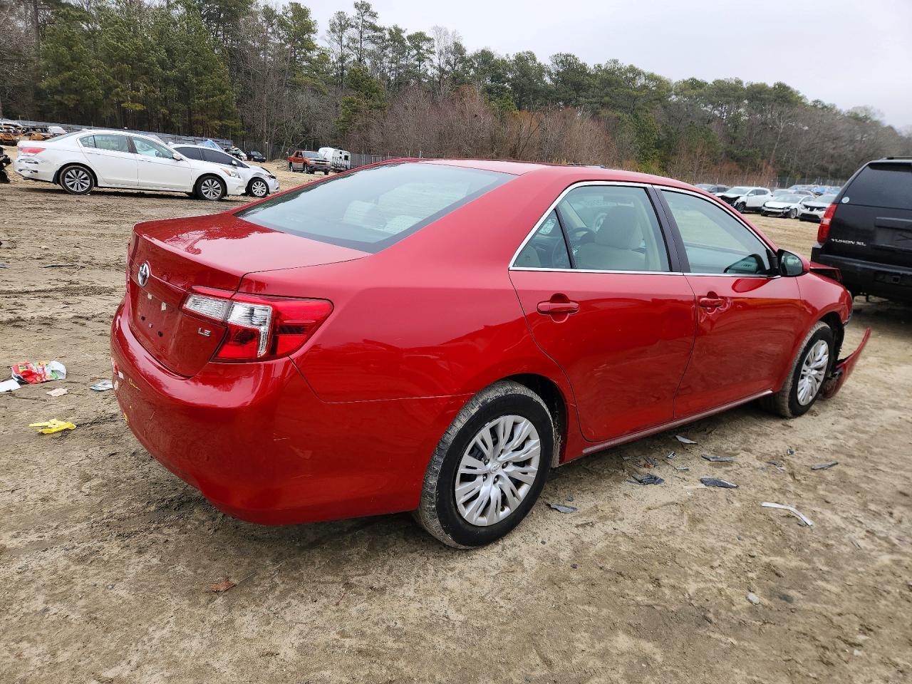 2014 Toyota Camry l
