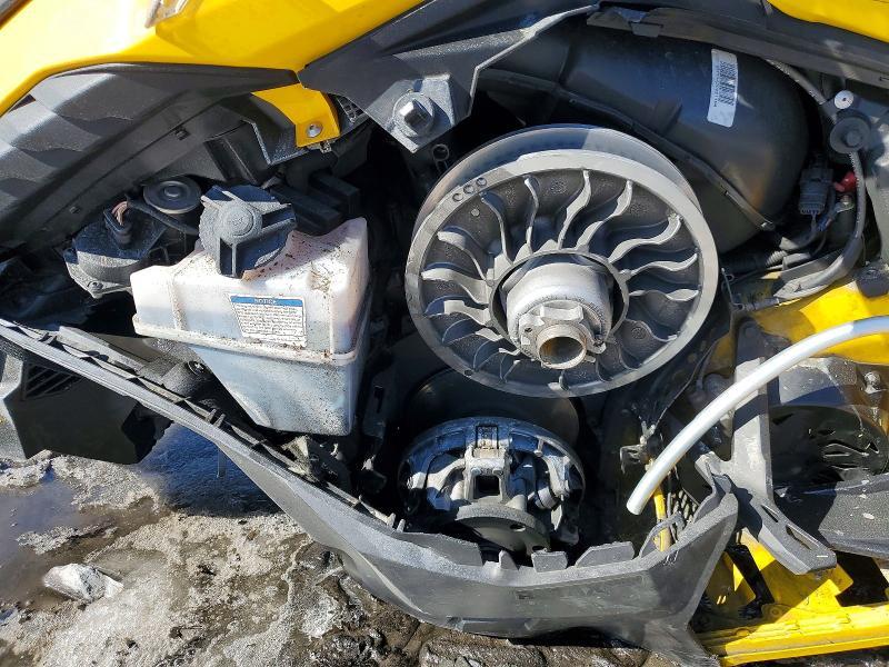 2023 Skidoo MXZ Blizzard