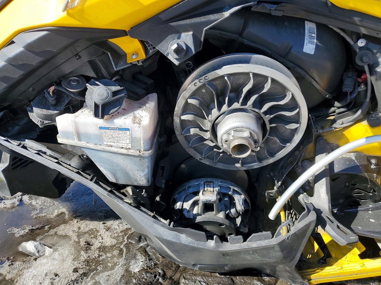 2023 Skidoo MXZ Blizzard