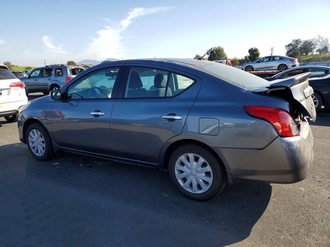 2019 Nissan Versa s