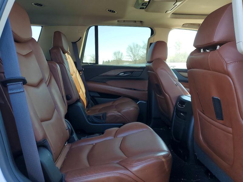 2016 Cadillac Escalade Premium