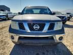 2007 Nissan Frontier Crew cab le