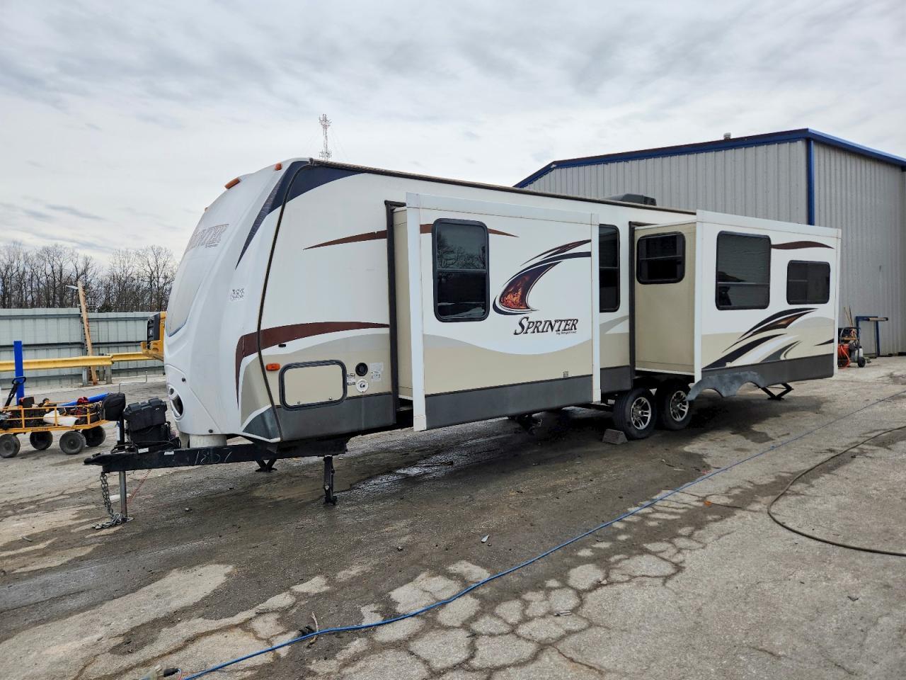 2014 Springdale/ Sprinter 2014 Keystone Sprinter Camper