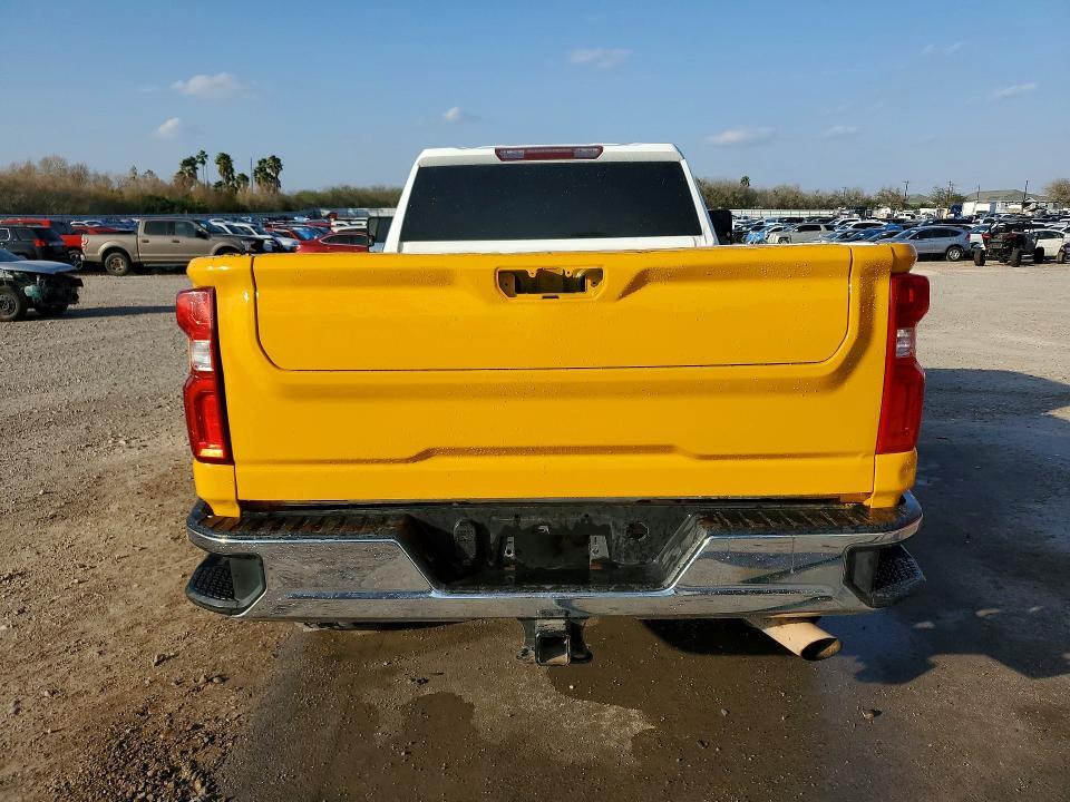 2021 Chevrolet Silverado C3500 lt
