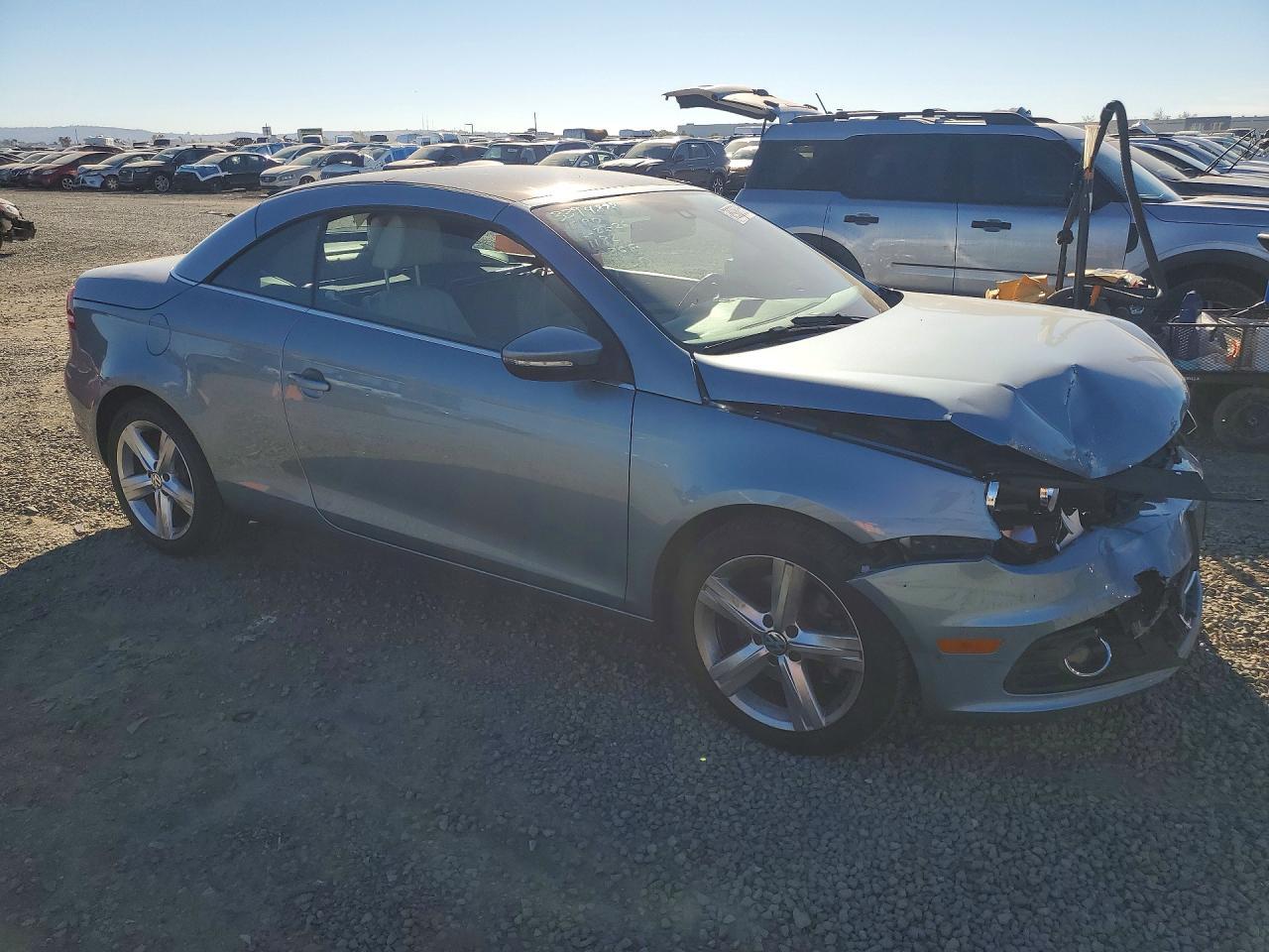 2012 Volkswagen Eos lux