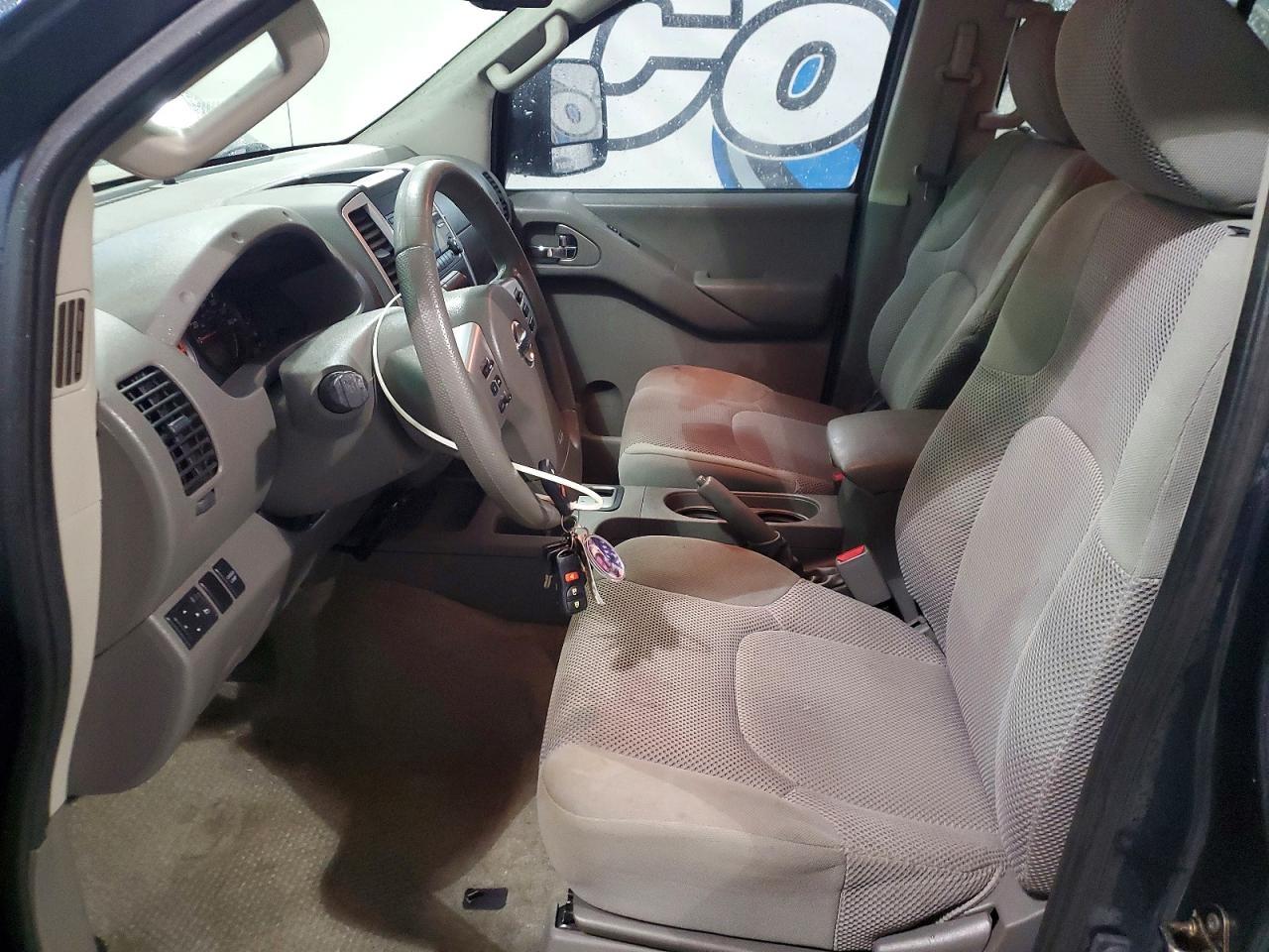 2014 Nissan Frontier S