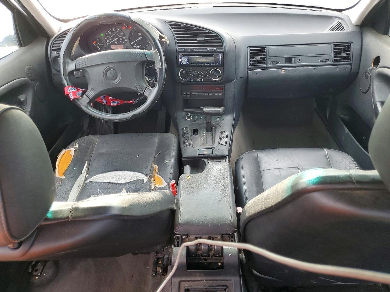 1993 BMW 325 i Automatic