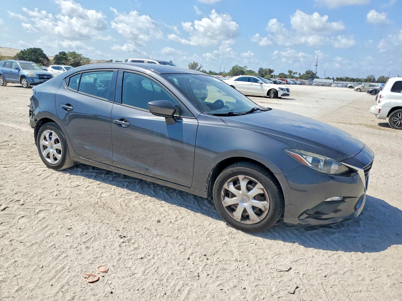 2015 Mazda 3 Sport