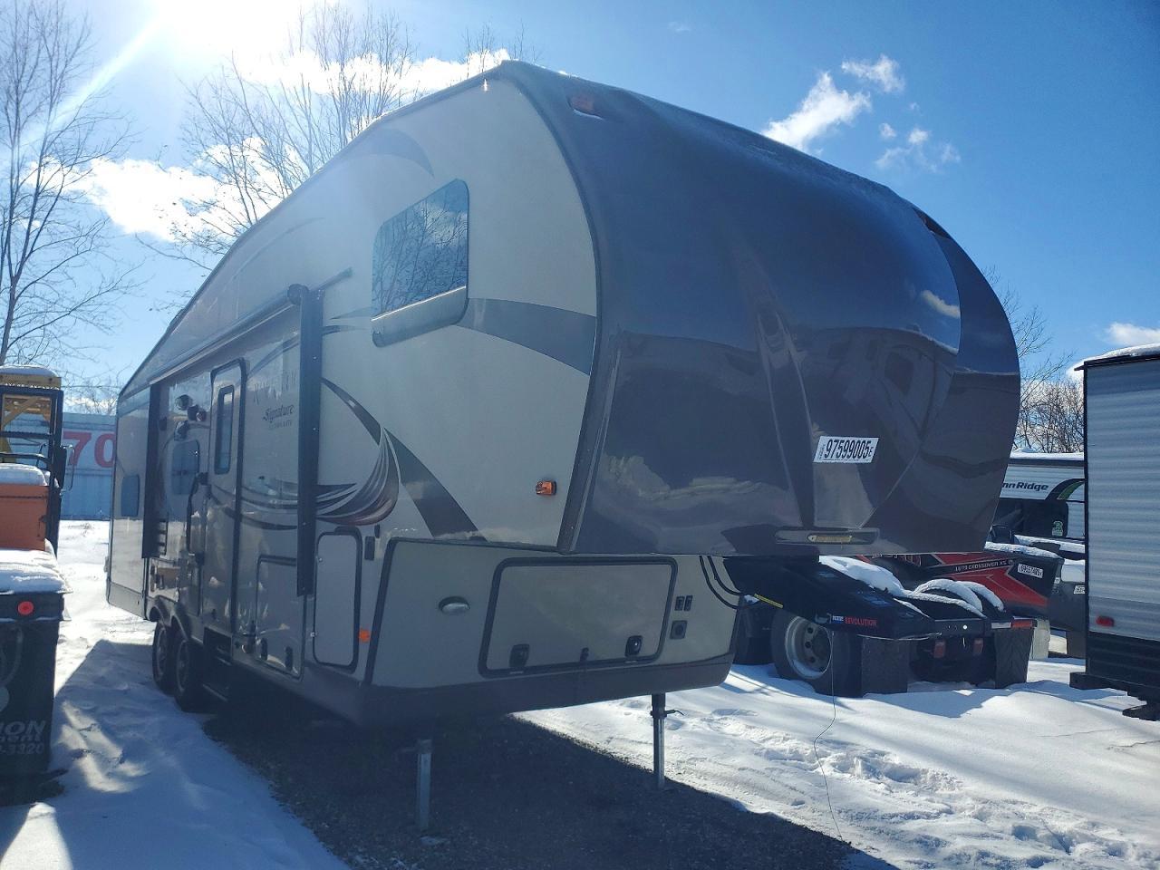 2015 Rockwood Ultra