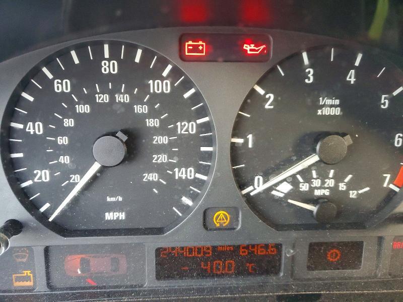 2000 BMW 328 i