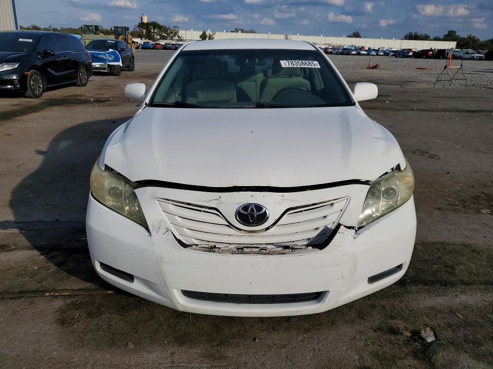 2007 Toyota Camry le