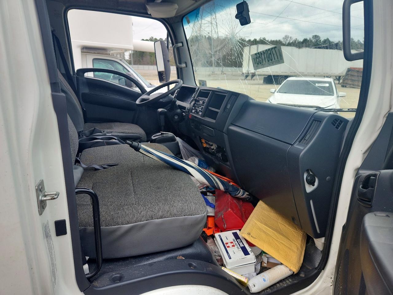 2023 Isuzu NPR HD BOX Truck