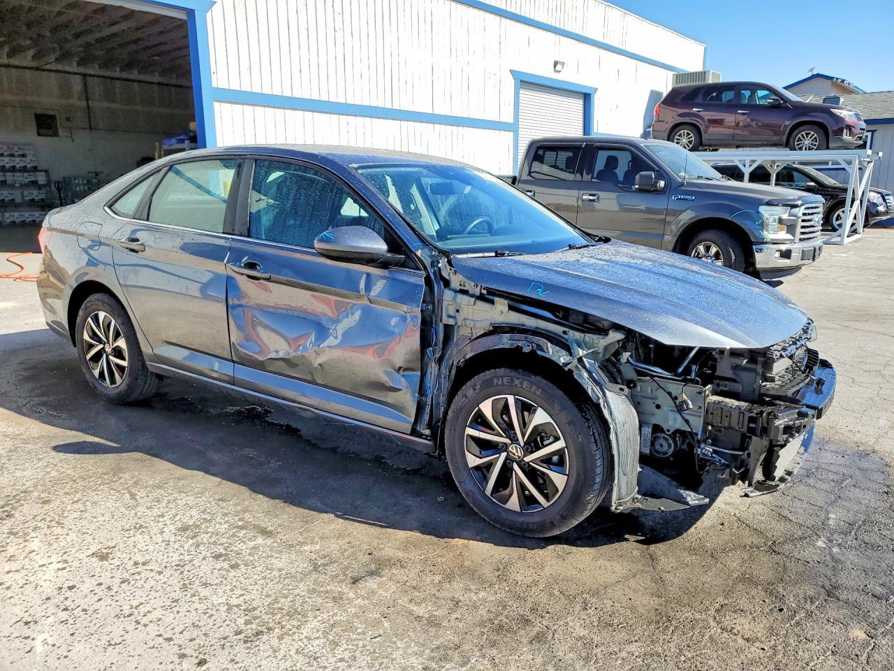 2025 Volkswagen Jetta s