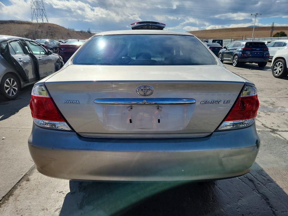 2006 Toyota Camry le