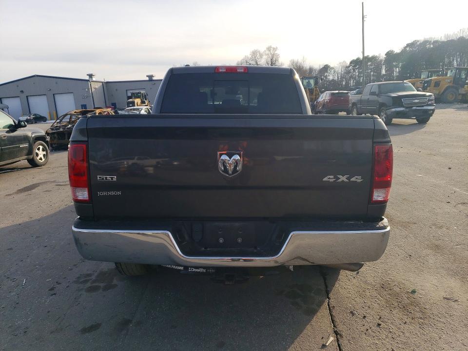 2020 Dodge Ram 1500 Classic slt