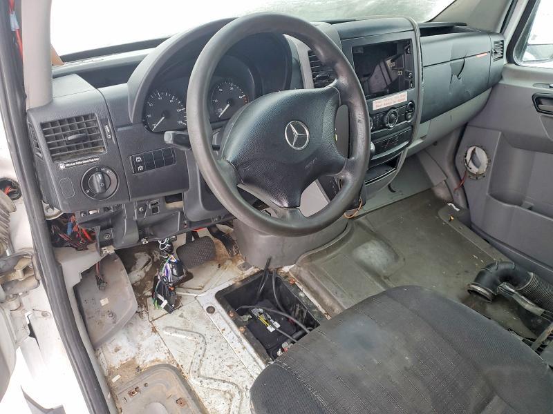 2014 Mercedes-Benz 2022 Mercedes Benz Sprinter 2500 Delivery van